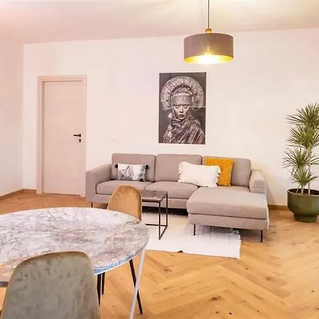 Apartament Destiny 5